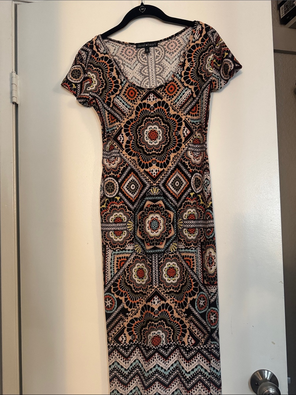 Derek Heart Black, Tan & Orange Geometric Maxi Dress